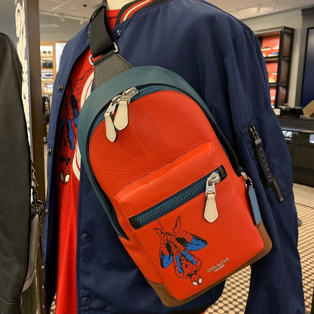 Coach x Marvel Spider Man West Pack Crossbody - Picture 3 of 10